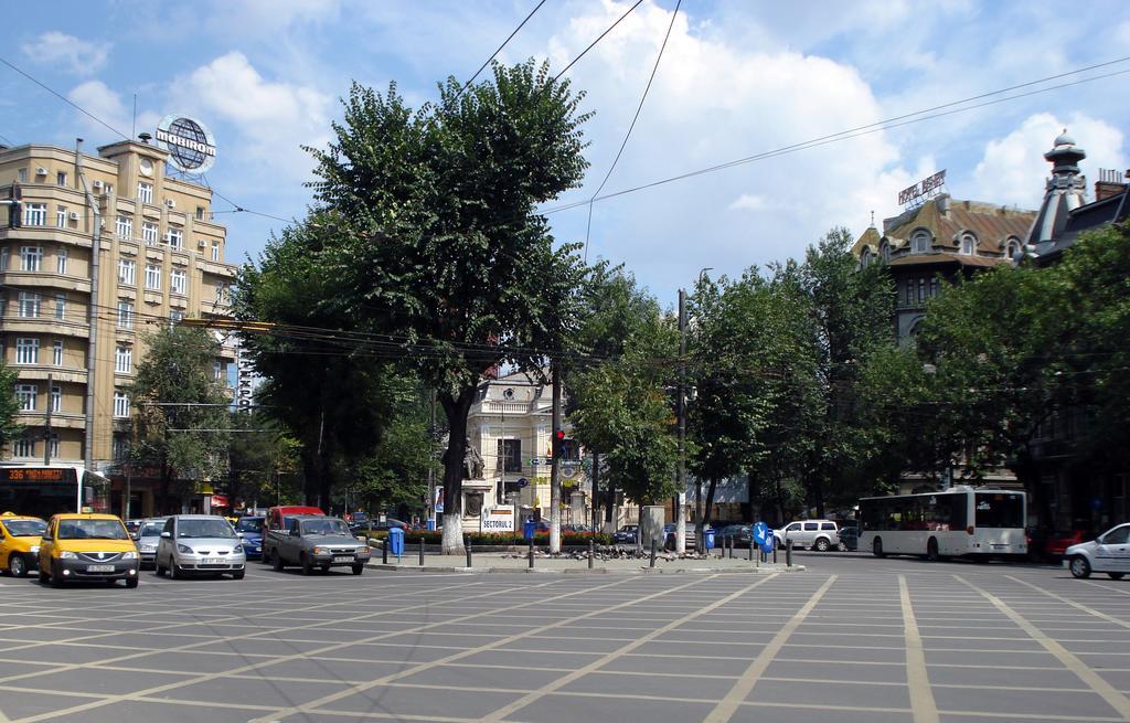 Fancy 1Bd Family Friendly In Historical Centre Apartment Bucureşti Phòng bức ảnh